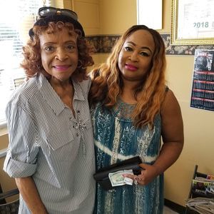 Meet your Posher, Pamela